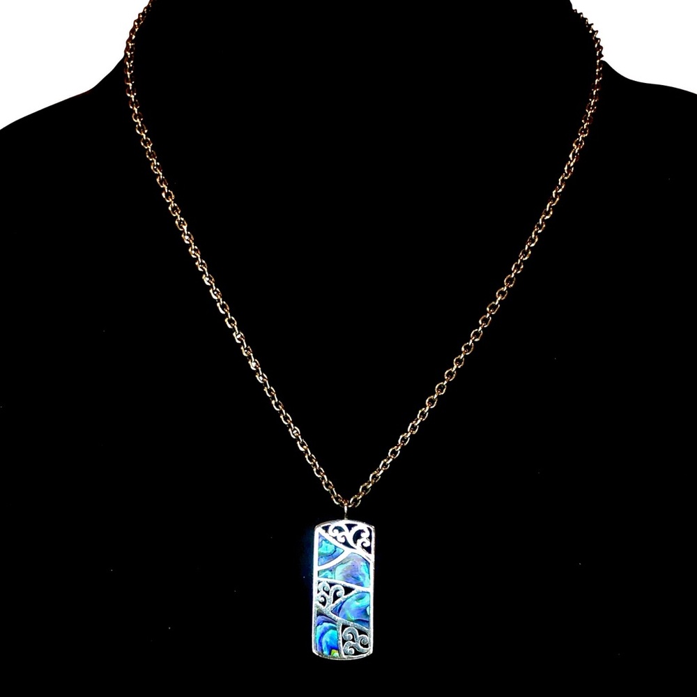 LOIS HILL Sterling Silver Cut Out Scroll Abalone Inlay Dog Tag Pendant Necklace